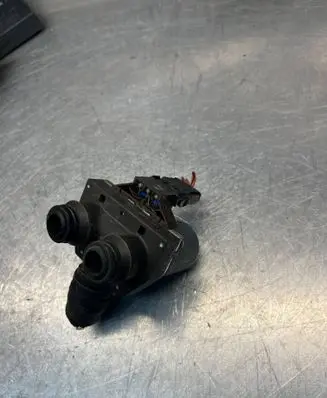 Coolant heater control valve