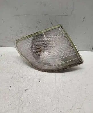 Mercedes-Benz Vito Viano W638 Front indicator light