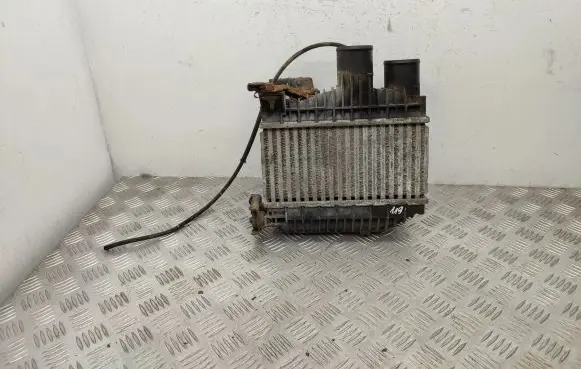 Toyota Avensis T250 Intercooler radiator 873067D