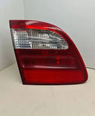 Mercedes-Benz E W210 Tailgate rear/tail lights A2118201364