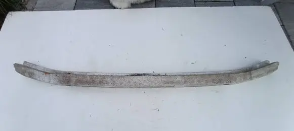 Front bumper foam support bar