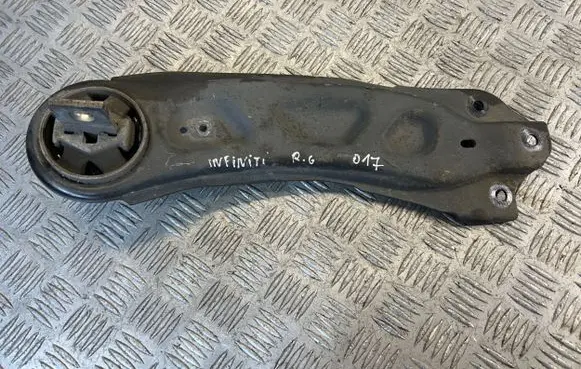 Rear control arm