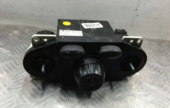Hyundai Santa Fe Climate control unit 9725026XXX 1XCUA