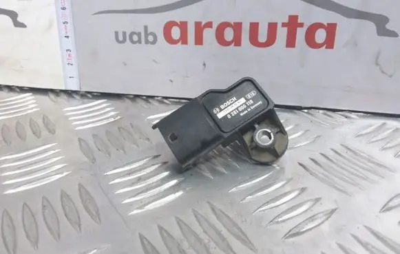 Honda CR-V Air pressure sensor 0281006118
