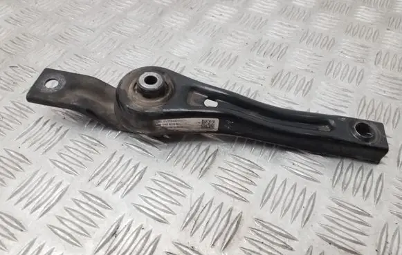 Skoda Superb B8 (3V) Engine mount bracket 5Q0199855N