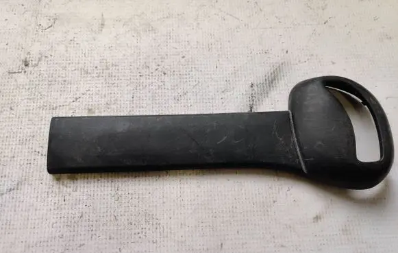 Volkswagen Transporter - Caravelle T4 Seat belt trim 703857719