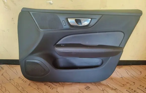 Volvo V60 Front door card panel trim 31490902 FB1076