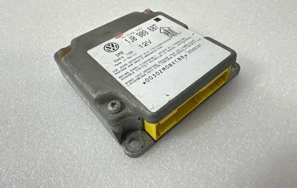 Volkswagen PASSAT B5 Airbag control unit/module 1J0909607 35980307 5WK4199