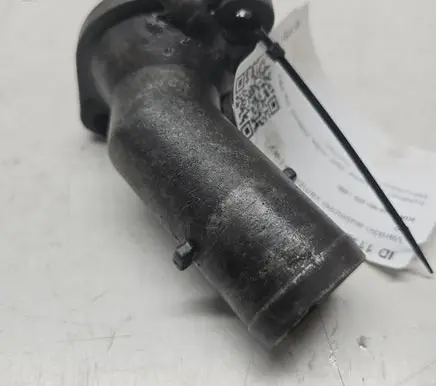 KIA Sorento Engine coolant pipe/hose