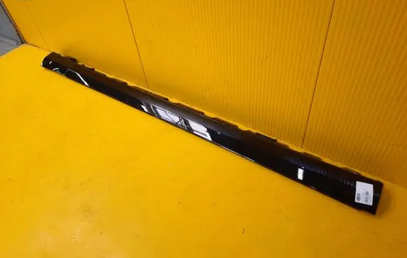 Mercedes-Benz S X222 Maybach Sill A2226901640