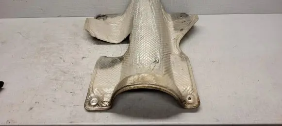 Jeep Grand Cherokee Exhaust heat shield