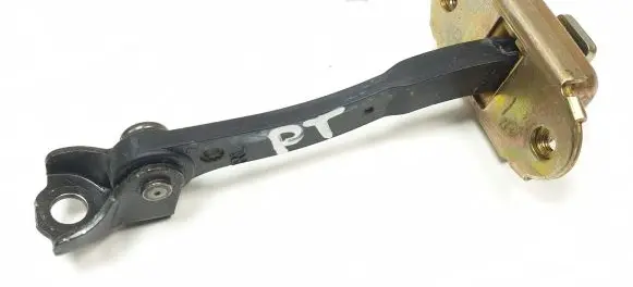 Toyota Yaris Rear door check strap stopper