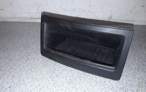 BMW 5 E60 E61 Dashboard storage box/compartment 7059956