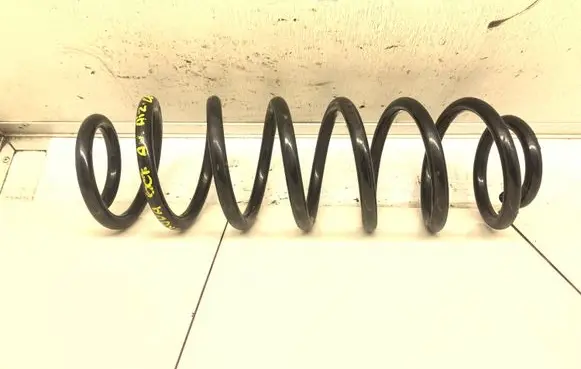 Skoda Octavia Mk2 (1Z) Rear coil spring