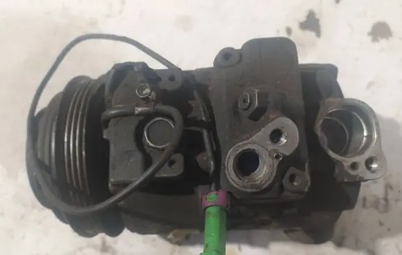 Audi A6 S6 C5 4B Air conditioning (A/C) compressor (pump) 4D0260808A