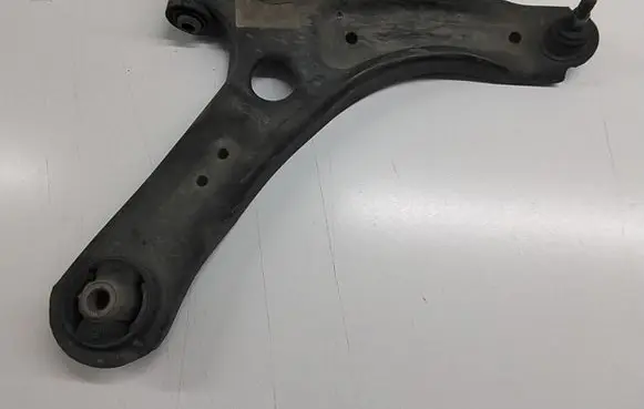 Hyundai i20 (GB IB) Front lower control arm/wishbone 54501C8000