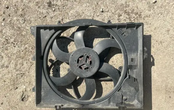 BMW 3 E92 E93 Electric radiator cooling fan 7523259 6937515