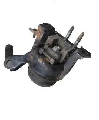 Toyota Corolla Verso AR10 Engine mount bracket