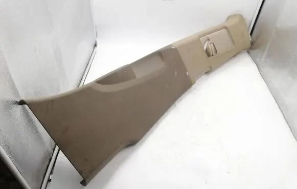 Audi Q7 4L (B) pillar trim (bottom) 4L0819724