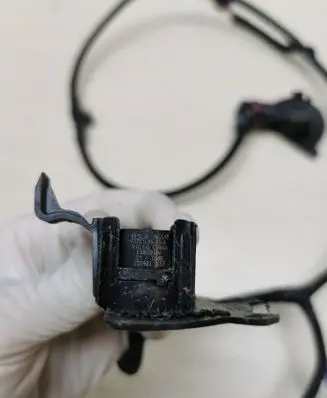 Tesla Model 3 Parking sensor (PDC) wiring loom 106795900E HBT222684B0656