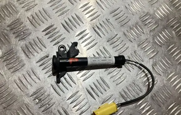 BMW 1 F40 Bonnet Pedestrian Airbag Actuator TM24648