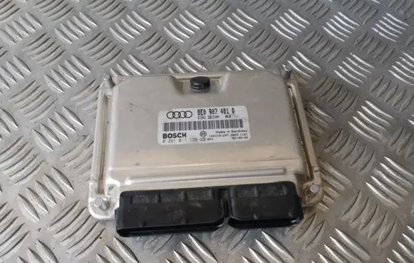 Audi A4 S4 B6 8E 8H Engine control unit/module 0281011135 8E0907401Q