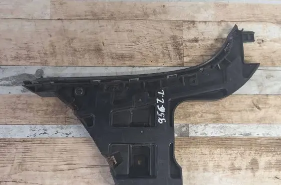 Volvo S80 Rear bumper mounting bracket 30655131