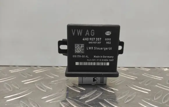 Audi A7 S7 4G Light module LCM 4H0907357 01017800AL