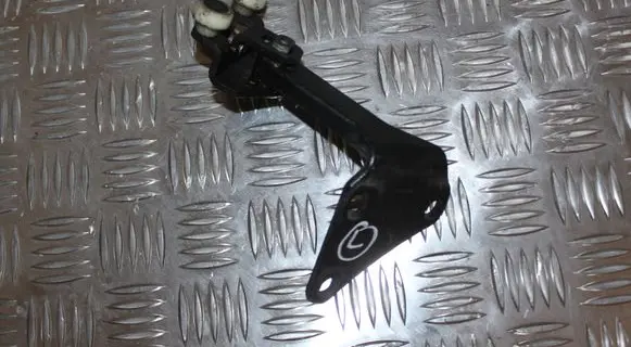 Mercedes-Benz Sprinter W906 Sliding door upper roller guide/hinge A9067600047