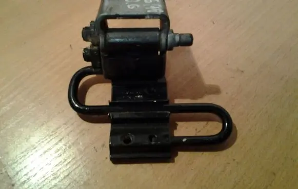 Audi A6 S6 C6 4F Rear door lower hinge 4E0833412