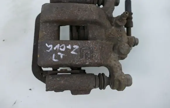 Nissan Qashqai+2 Rear brake caliper 1Z3 3520