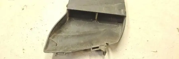 Audi A8 S8 D3 4E Air intake duct part 4E0129618Q