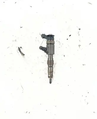 Peugeot 3008 I Fuel injector 0445110566 027766