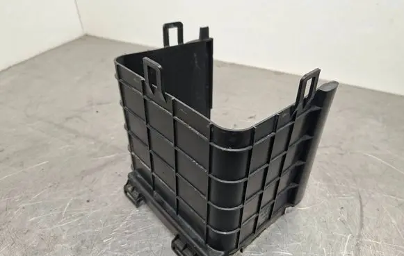 Audi A3 S3 8P Battery tray heat shield 1K0915336