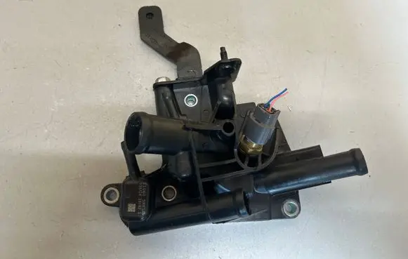 Renault Arkana Thermostat 110605RE1A