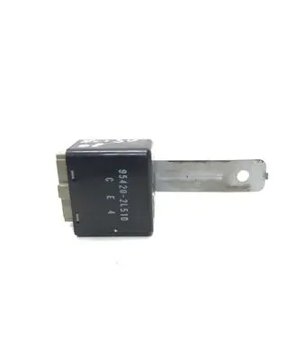 Hyundai i30 Window wiper relay 954202L510