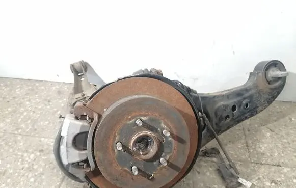 Lexus RX 450H Rear wheel hub spindle/knuckle R06R W433