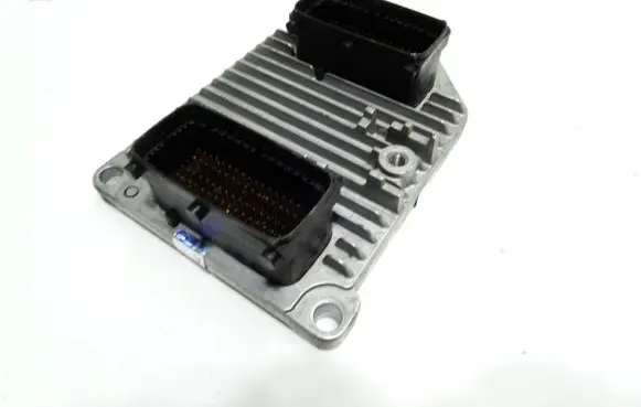 Opel Vectra C Engine control unit/module ECU 09158689 S0100208