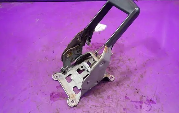 Renault Megane II Handbrake/parking brake lever assembly