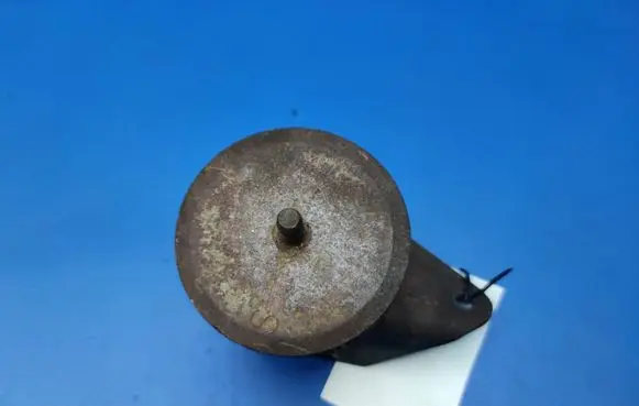 Jaguar XJS Engine mounting bracket