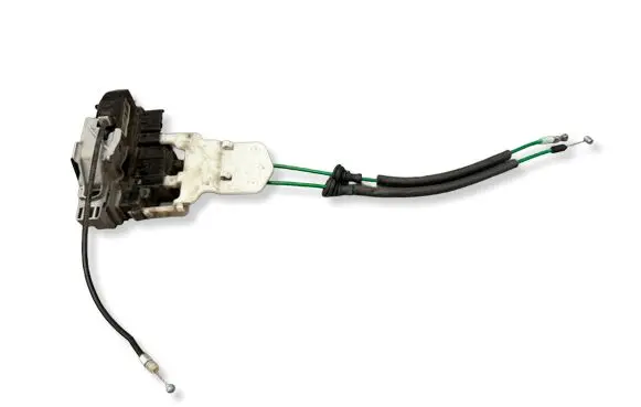 Hyundai i30 Rear door lock 814102L200