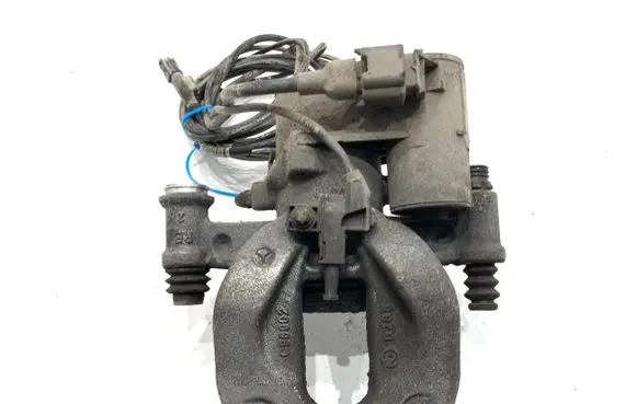 Mercedes-Benz Sprinter W907 W910 Rear brake caliper C96902