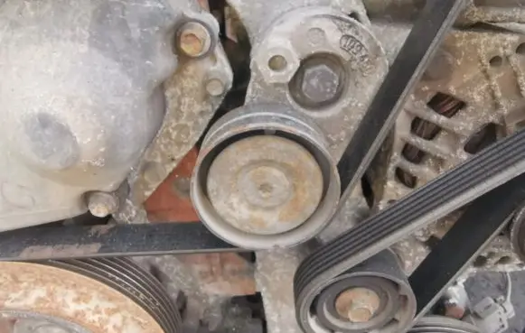 Renault Laguna II Generator/alternator belt tensioner 109450