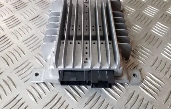 Infiniti FX Sound amplifier 28060CG010