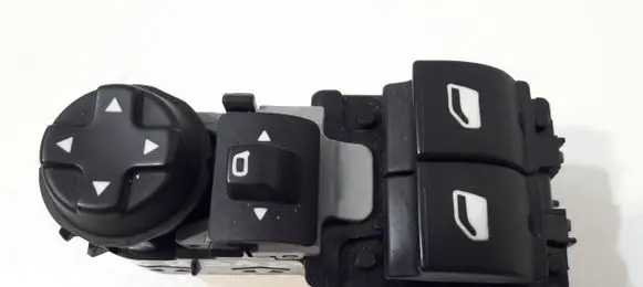 Opel Corsa F Quarter vent window switch 390B9070