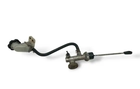 Chevrolet Captiva Clutch master cylinder