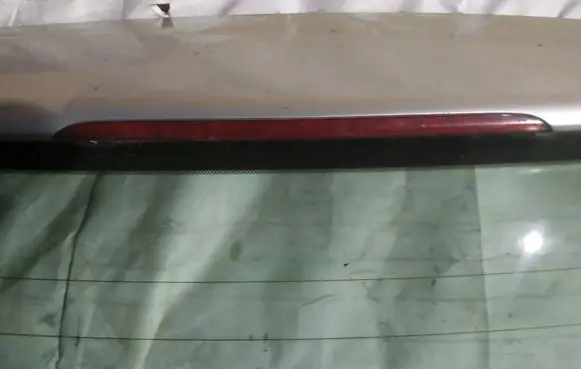 Toyota Avensis T250 Third/center stoplight