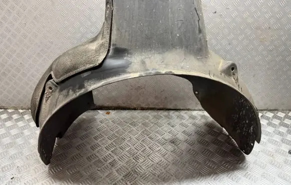Audi A2 Front wheel arch liner splash guards 8Z0821171F