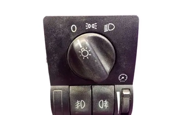 Light switch