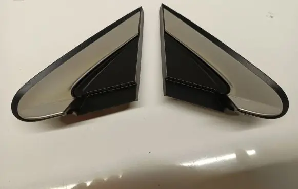 Subaru Outback (BS) Fender end trim 65250AL000